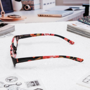 Очки корригирующие 9901, размер 13,1х13,2х2,7, цвет МИКС, в футляре, отгибающаяся дужка, +1 Очки корригирующие 9901, размер 13,1х13,2х2,7, цвет МИКС, в футляре, отгибающаяся дужка, +1