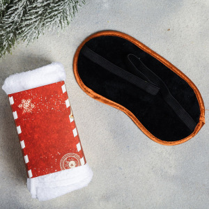 Подарочный набор "Почта Деда Мороза": гель для душа, крем для рук, маска для сна, полотенце Подарочный набор "Почта Деда Мороза": гель для душа, крем для рук, маска для сна, полотенце