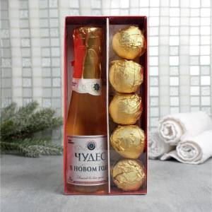 Подарочный набор "Счастья в Новом году!": гель для душа, бурлящие шары Подарочный набор "Счастья в Новом году!": гель для душа, бурлящие шары