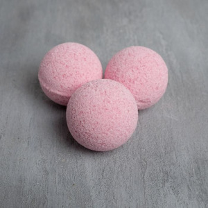 Подарочный набор "Счастья в Новом году!": гель для душа, бурлящие шары Подарочный набор "Счастья в Новом году!": гель для душа, бурлящие шары