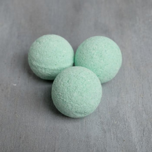 Подарочный набор « Российское шампанское» : гель для душа, бурлящие шары Подарочный набор « Российское шампанское» : гель для душа, бурлящие шары