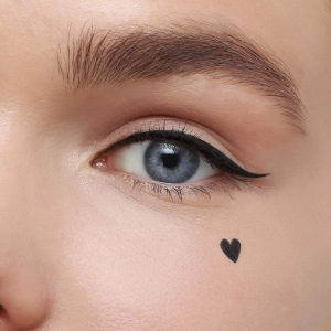 Подводка-фломастер для век Lamel Professional OhMy Stamp Liner, тон 401 Подводка-фломастер для век Lamel Professional OhMy Stamp Liner, тон 401
