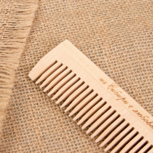 Расчёска - гребень, цвет «светлое дерево» Расчёска - гребень, цвет «светлое дерево»