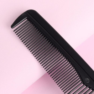 Расчёска комбинированная, цвет чёрный Расчёска комбинированная, цвет чёрный