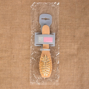 Расчёска массажная, цвет «светлое дерево» Расчёска массажная, цвет «светлое дерево»