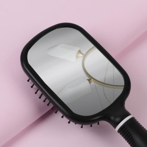 Расчёска массажная, с зеркалом, цвет чёрный/белый Расчёска массажная, с зеркалом, цвет чёрный/белый
