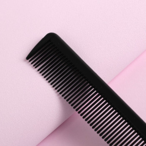 Расчёска с хвостиком, цвет чёрный Расчёска с хвостиком, цвет чёрный
