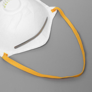 Респиратор KN95 FFP2 с резинками за голову, универсальный Респиратор KN95 FFP2 с резинками за голову, универсальный