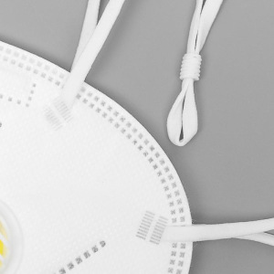 Респиратор KN95 FFP2 с резинками за голову, универсальный Респиратор KN95 FFP2 с резинками за голову, универсальный