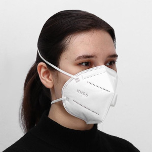 Респиратор KN95 FFP2 с резинками за голову, универсальный Респиратор KN95 FFP2 с резинками за голову, универсальный