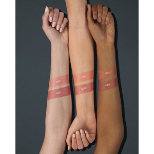 Румяна Catrice Blush Box Growing Multicolor, оттенок 010 Dolce Vita персиково-бежевый Румяна Catrice Blush Box Growing Multicolor, оттенок 010 Dolce Vita персиково-бежевый