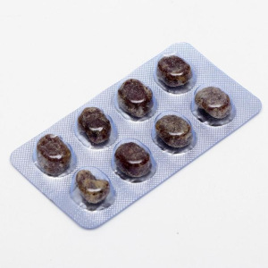 Смолка для улучшения памяти Taiga gum, в растительной пудре, без сахара, 8 штук Смолка для улучшения памяти Taiga gum, в растительной пудре, без сахара, 8 штук