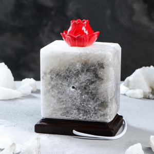 Соляная лампа "Аромат любви" 17 см Соляная лампа "Аромат любви" 17 см