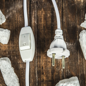 Соляная лампа "Феерия Гора", цельный кристалл, 14 см Соляная лампа "Феерия Гора", цельный кристалл, 14 см