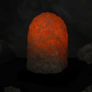 Соляная лампа "Гора средняя", цельный кристалл, 15 см, 1-2 кг Соляная лампа "Гора средняя", цельный кристалл, 15 см, 1-2 кг