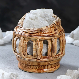 Соляная лампа "Колизей", керамическое основание, 16 см, 1-2 кг Соляная лампа "Колизей", керамическое основание, 16 см, 1-2 кг