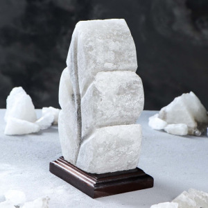 Соляная лампа "Лист резной", цельный кристалл, 20,5 см, 2-3 кг Соляная лампа "Лист резной", цельный кристалл, 20,5 см, 2-3 кг