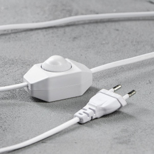 Соляная лампа "Рыбка", цельный кристалл, 15 см, 2,7 кг. Соляная лампа "Рыбка", цельный кристалл, 15 см, 2,7 кг.