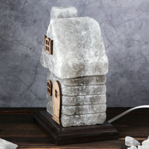 Соляная лампа "Сказочный домик", маленький, 22 см, 3-4 кг Соляная лампа "Сказочный домик", маленький, 22 см, 3-4 кг