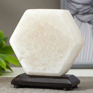 Соляной светильник "Гайка" LED (диод цветной) USB белая соль 10х7х10 см Соляной светильник "Гайка" LED (диод цветной) USB белая соль 10х7х10 см