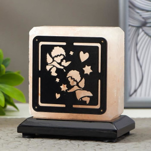 Соляной светильник с диммером "Ангелы" Е14 15Вт 1,3-1,4 кг гимал. соль 12х7х12 см Соляной светильник с диммером "Ангелы" Е14 15Вт 1,3-1,4 кг гимал. соль 12х7х12 см