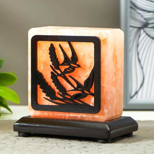 Соляной светильник с диммером "Ласточки" Е14 15Вт 1,3-1,4 кг гимал. соль 12х7х12 см Соляной светильник с диммером "Ласточки" Е14 15Вт 1,3-1,4 кг гимал. соль 12х7х12 см