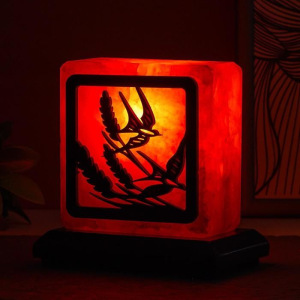 Соляной светильник с диммером "Ласточки" Е14 15Вт 1,3-1,4 кг гимал. соль 12х7х12 см Соляной светильник с диммером "Ласточки" Е14 15Вт 1,3-1,4 кг гимал. соль 12х7х12 см