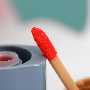 Стойкий тинт для губ на водной основе Flamazing, оттенок коралловый, 4,5 мл Стойкий тинт для губ на водной основе Flamazing, оттенок коралловый, 4,5 мл