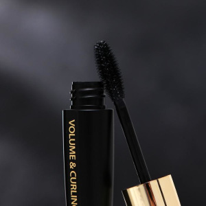 Тушь для ресниц FarmStay, подкручивание и объём Тушь для ресниц FarmStay, подкручивание и объём