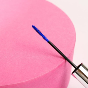 Тушь с эффектом накладных ресниц "Hello, spring!", цвет синий Тушь с эффектом накладных ресниц "Hello, spring!", цвет синий