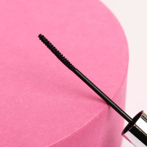 Водостойкая тушь с эффектом ламинирования ресниц Pink llama, цвет чёрный Водостойкая тушь с эффектом ламинирования ресниц Pink llama, цвет чёрный