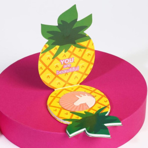 Запеченные румяна Queen of tropics, оттенок натурально-розовый Запеченные румяна Queen of tropics, оттенок натурально-розовый