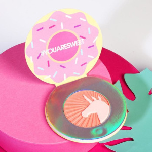 Запеченные румяна Unicorn magic, оттенок натурально-розовый Запеченные румяна Unicorn magic, оттенок натурально-розовый