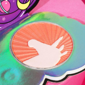 Запечёные румяна Unicorn magic, оттенок натурально-розовый Запечёные румяна Unicorn magic, оттенок натурально-розовый