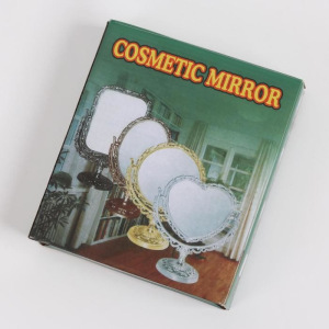 Зеркало настольное «Ажур», с увеличением, зеркальная поверхность — 9,5 х 12,5 см, цвет «антрацит» Зеркало настольное «Ажур», с увеличением, зеркальная поверхность — 9,5 х 12,5 см, цвет «антрацит»