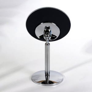 Зеркало настольное, d зеркальной поверхности 12 см, цвет серебряный Зеркало настольное, d зеркальной поверхности 12 см, цвет серебряный