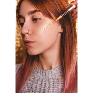 Жидкий хайлайтер для лица и тела Selfie queen, оттенок №3, чистое золото, 20 мл Жидкий хайлайтер для лица и тела Selfie queen, оттенок №3, чистое золото, 20 мл