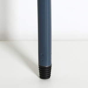 Черенок 120 см, d=2,5 см, цвет МИКС Черенок 120 см, d=2,5 см, цвет МИКС