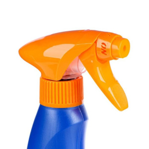 Чистящее средство для ванной комнаты Comet, 450 мл Чистящее средство для ванной комнаты Comet, 450 мл