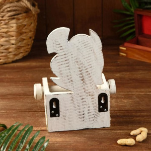 Держатель для туалетной бумаги "Рыбка белая" дерево 18х10х25 Держатель для туалетной бумаги "Рыбка белая" дерево 18х10х25