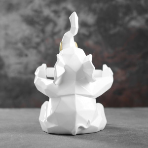 Держатель для туалетной бумаги "Слон" белый 21х19х30см Держатель для туалетной бумаги "Слон" белый 21х19х30см