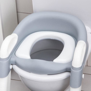 Детское сиденье на унитаз, цвет серый/белый Детское сиденье на унитаз, цвет серый/белый