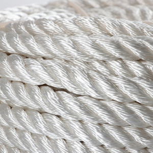 Канат кручёный ПАТ, d=16 мм, 50 м, цвет белый Канат кручёный ПАТ, d=16 мм, 50 м, цвет белый