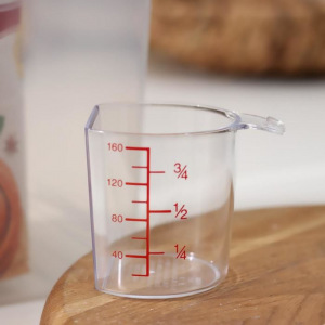 Контейнер для хранения на колёсиках YAMADA, 9,8 л, 17,4×30,2×30,4 см, мерная кружка, цвет прозрачный Контейнер для хранения на колёсиках YAMADA, 9,8 л, 17,4×30,2×30,4 см, мерная кружка, цвет прозрачный