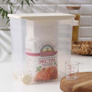 Контейнер для хранения на колёсиках YAMADA, 9,8 л, 17,4×30,2×30,4 см, мерная кружка, цвет прозрачный Контейнер для хранения на колёсиках YAMADA, 9,8 л, 17,4×30,2×30,4 см, мерная кружка, цвет прозрачный