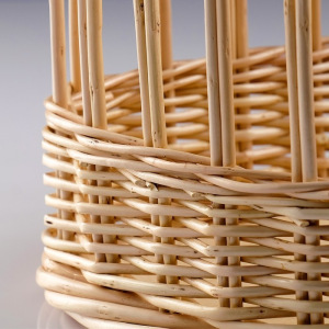 Корзина под багеты, подвес, дно фанера 40×25, H=22/40, верх 40×30, ручное плетение, ива Корзина под багеты, подвес, дно фанера 40×25, H=22/40, верх 40×30, ручное плетение, ива