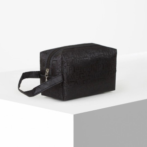 Косметичка дорожная, отдел на молнии, с ручкой, цвет чёрный Косметичка дорожная, отдел на молнии, с ручкой, цвет чёрный