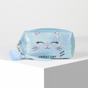 Косметичка дорожная, отдел на молнии, с ручкой, цвет голубой Косметичка дорожная, отдел на молнии, с ручкой, цвет голубой