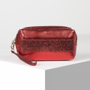 Косметичка дорожная, отдел на молнии, с ручкой, цвет красный Косметичка дорожная, отдел на молнии, с ручкой, цвет красный