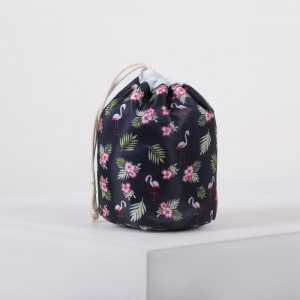 Косметичка дорожная, отдел на шнурке, с кошельком, цвет чёрный Косметичка дорожная, отдел на шнурке, с кошельком, цвет чёрный